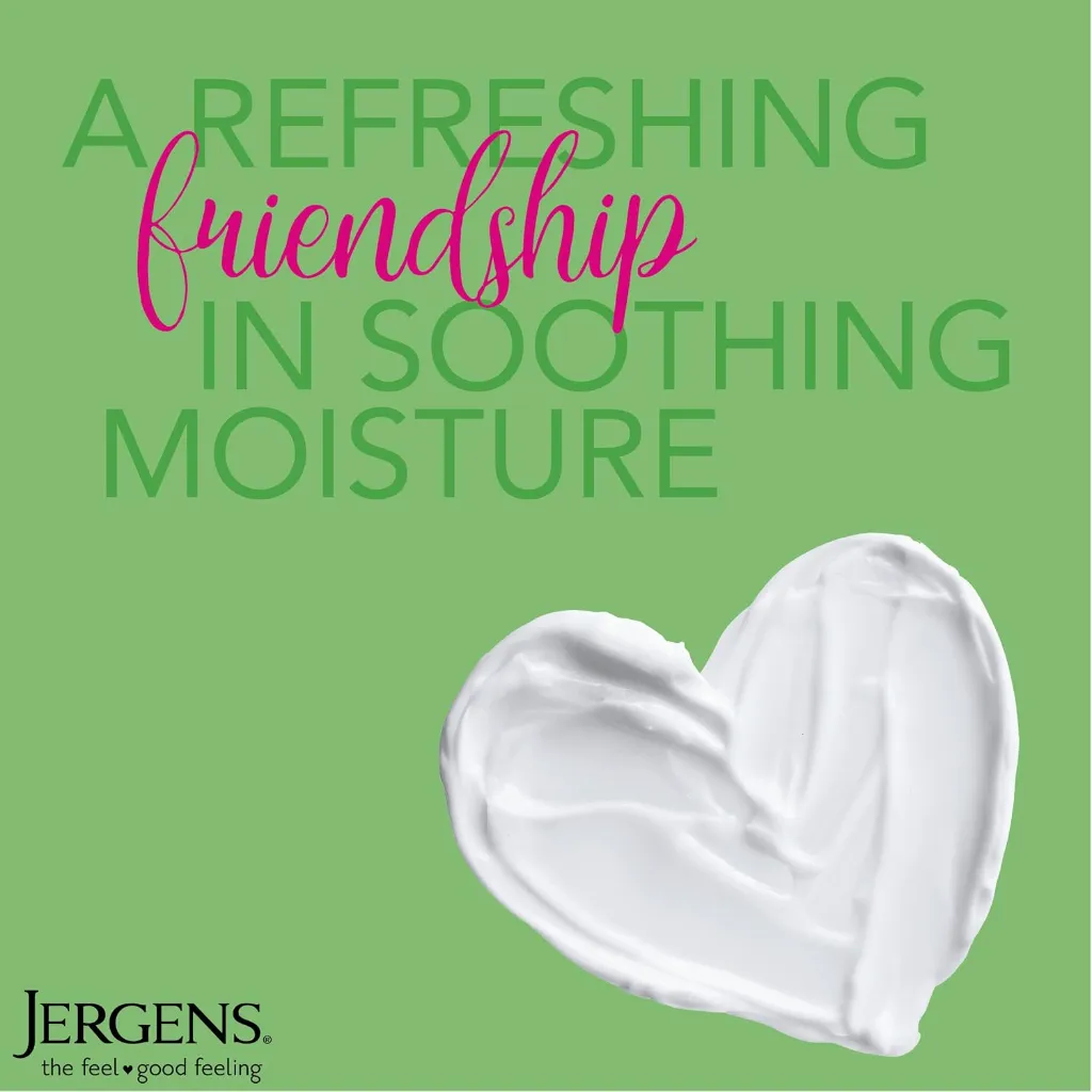 Jergens Soothing Aloe Hydrates & Soothes Refreshed Skin Moisturizer - 621ml1.webp
