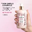Nykaa Wanderlust Dreaming of Paris Body Lotion3.webp